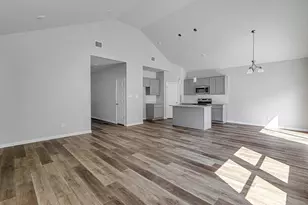 432 Wilshire Ave, Azle, TX 76020 - Photo 6