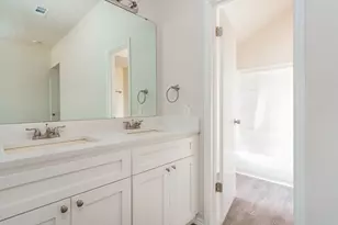 900 Blewitt Dr, Cedar Hill, TX 75104 - Photo 10