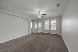 913 Stamford Way, Fort Worth, TX 76247 - Photo 12