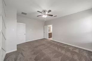 913 Stamford Way, Fort Worth, TX 76247 - Photo 22