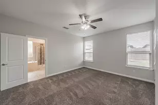 913 Stamford Way, Fort Worth, TX 76247 - Photo 20