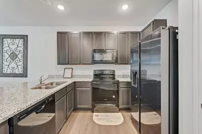 5621 Topwater Trail, Fort Worth, TX 76119 - Photo 6