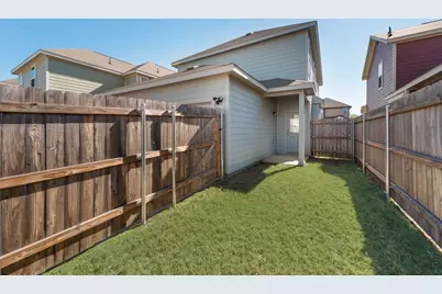 5621 Topwater Trail, Fort Worth, TX 76119 - Photo 16