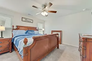 5621 Topwater Trl, Fort Worth, TX 76119 - Photo 8