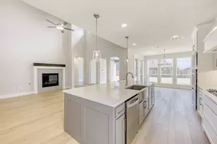 728 Treeline Wy, Mansfield, TX 76063 - Photo 10