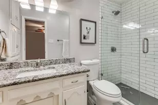 2828 Oak Forest Dr, Grapevine, TX 76051 - Photo 22