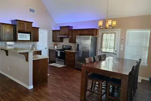 100 E Bluebonnet Dr, Cresson, TX 76035 - Photo 18