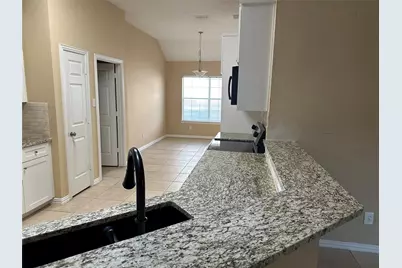 722 Rolling Hills Drive, Allen, TX 75002 - Photo 2