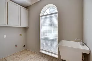 3937 Valley View Ln, Flower Mound, TX 75022 - Photo 28