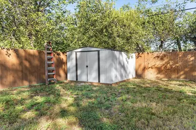 6621 Onyx Drive N, North Richland Hills, TX 76180 - Photo 22