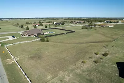 4551 Fm-455 Circle, Sanger, TX 76266 - Photo 2