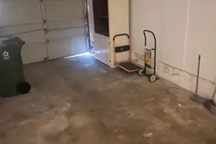 341 Hurst Dr, Bedford, TX 76022 - Photo 4