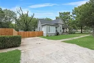 308 E Main St, Whitesboro, TX 76273 - Photo 8