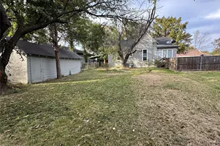 308 E Main St, Whitesboro, TX 76273 - Photo 22