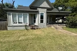 308 E Main St, Whitesboro, TX 76273 - Photo 26