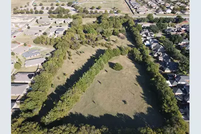 1407 S Uhl Road, DeSoto, TX 75115 - Photo 2