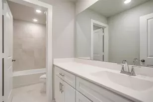 4525 Hogan's Alley Dr, Arlington, TX 76001 - Photo 12