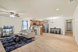 2914 Victorian Forest Dr, Dallas, TX 75227 - Photo 4