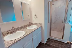 103 E 15th St, Bonham, TX 75418 - Photo 10