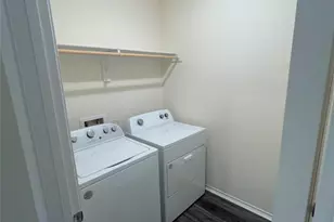 103 E 15th St, Bonham, TX 75418 - Photo 8