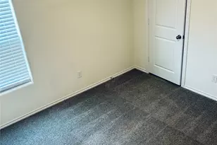 103 E 15th St, Bonham, TX 75418 - Photo 16