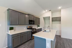 1460 Acmite Ave, Savannah, TX 76227 - Photo 4