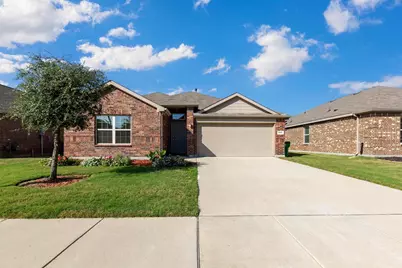 1460 Acmite Avenue, Aubrey, TX 76227 - Photo 10