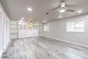 2509 Castle Dr, Clyde, TX 79510 - Photo 8