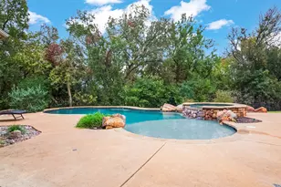 301 Harrison Cir, Van Alstyne, TX 75495 - Photo 38