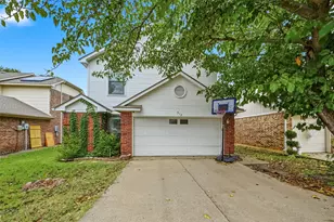 912 S Old Orchard Ln, Lewisville, TX 75067 - Photo 1