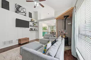 912 S Old Orchard Ln, Lewisville, TX 75067 - Photo 6