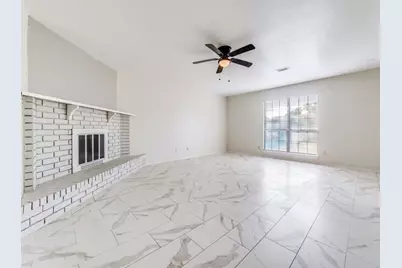 420 Rockcrest Drive, Mesquite, TX 75150 - Photo 2