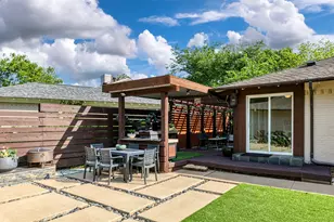 803 Brookhurst Dr, Dallas, TX 75218 - Photo 40