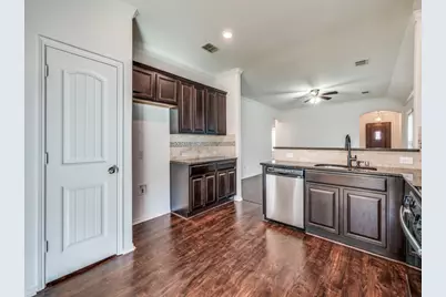 5841 Bindweed Street, Fort Worth, TX 76123 - Photo 10