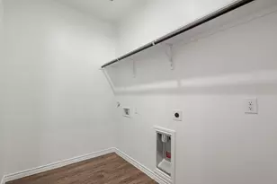 933 Rocket Plane Dr, Fort Worth, TX 76131 - Photo 8