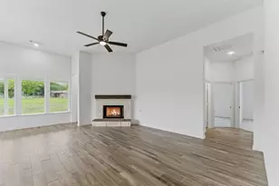 31 Roosevelt Ln, Valley View, TX 76272 - Photo 14