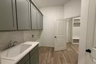 31 Roosevelt Ln, Valley View, TX 76272 - Photo 8