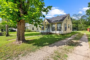 1212 Lewis St, Waco, TX 76705 - Photo 2