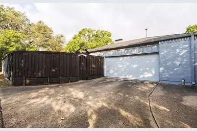 6954 Leameadow Drive, Dallas, TX 75248 - Photo 36