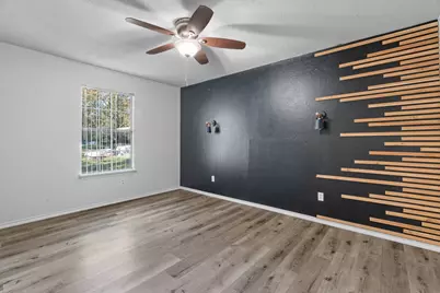 302 W Decatur Street, Chico, TX 76431 - Photo 28