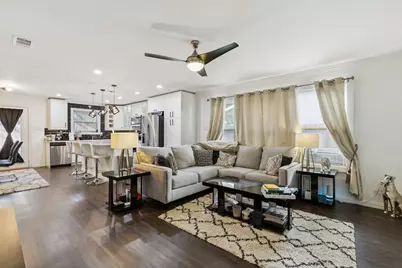 419 Avenue L, Dallas, TX 75203 - Photo 2