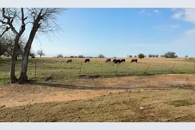 60 Zion Way, Valley View, TX 76272 - Photo 14