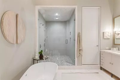 2430 Victory Park Lane #3204, Dallas, TX 75219 - Photo 28