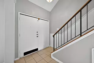 4118 Burning Tree Ln, Garland, TX 75042 - Photo 4