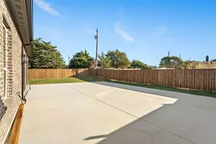 112 E Southbrook Dr, Glenn Heights, TX 75154 - Photo 28