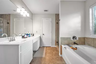 1525 Sanibel Lane, Arlington, TX 76018 - Photo 10