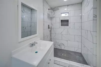 402 W College Street, Jacksboro, TX 76458 - Photo 22