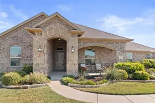 5501 Littlefield Dr, Dish, TX 76247 - Photo 2