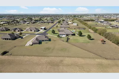 5501 Littlefield Drive, Dish, TX 76247 - Photo 38