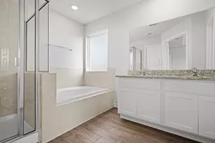 9225 Union Pacific Dr, Fort Worth, TX 76036 - Photo 10